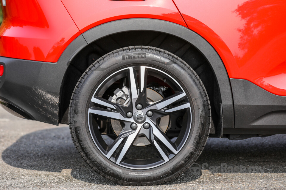 Volvo XC40 Mk1 (2018) Exterior