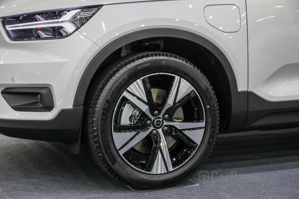Volvo XC40 Mk1 (2018) Exterior