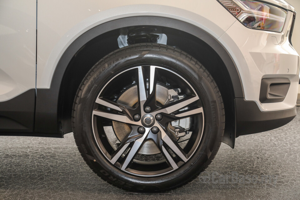 Volvo XC40 Mk1 (2018) Exterior