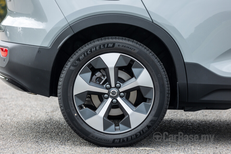 Volvo XC40 Mk1 (2018) Exterior