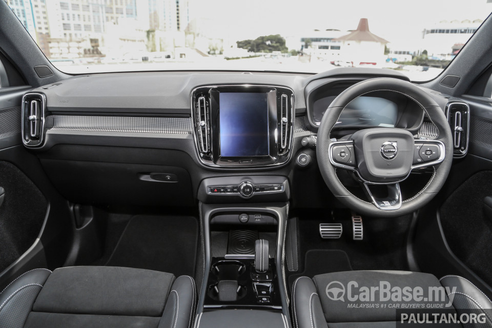 Volvo XC40 Mk1 (2018) Interior