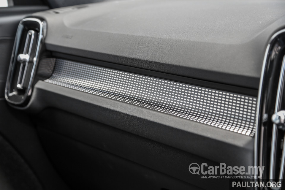 Volvo XC40 Mk1 (2018) Interior