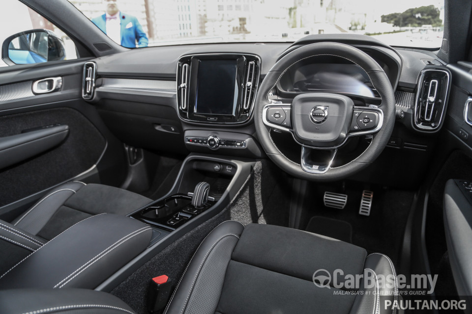 Volvo XC40 Mk1 (2018) Interior