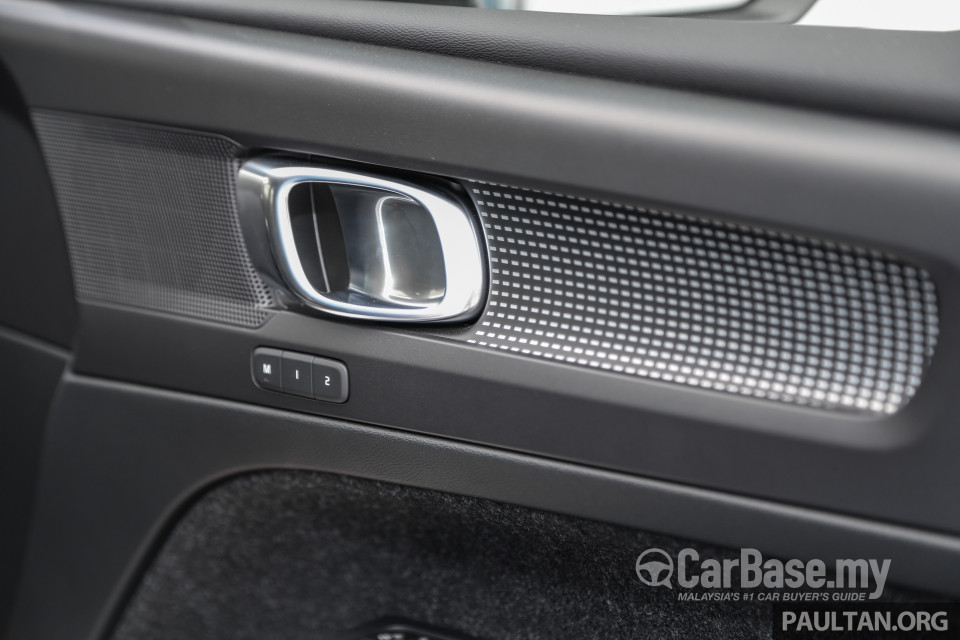 Volvo XC40 Mk1 (2018) Interior