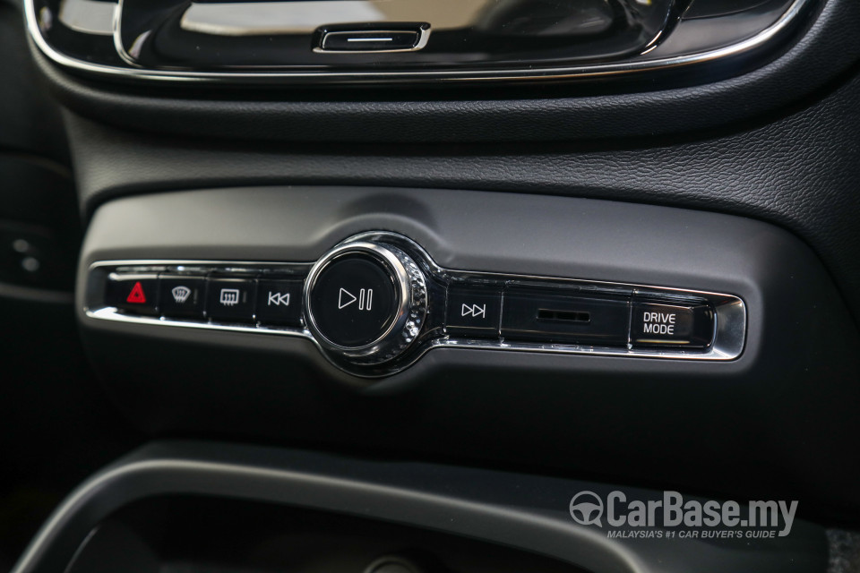 Volvo XC40 Mk1 (2018) Interior