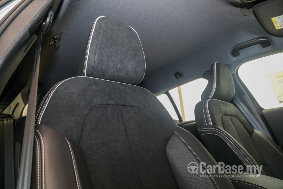 Volvo XC40 Mk1 (2018) Interior