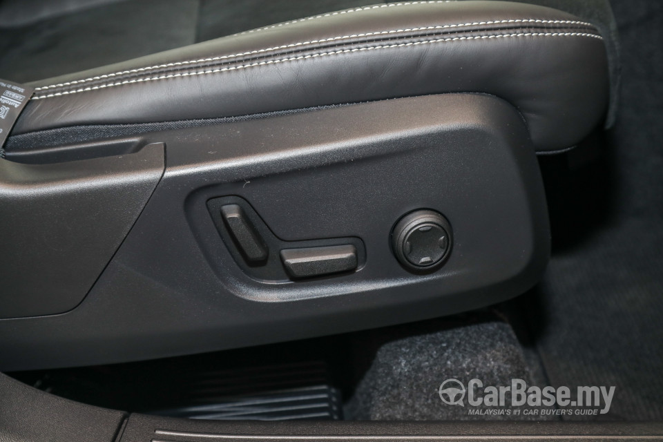 Volvo XC40 Mk1 (2018) Interior