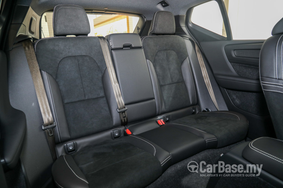 Volvo XC40 Mk1 (2018) Interior