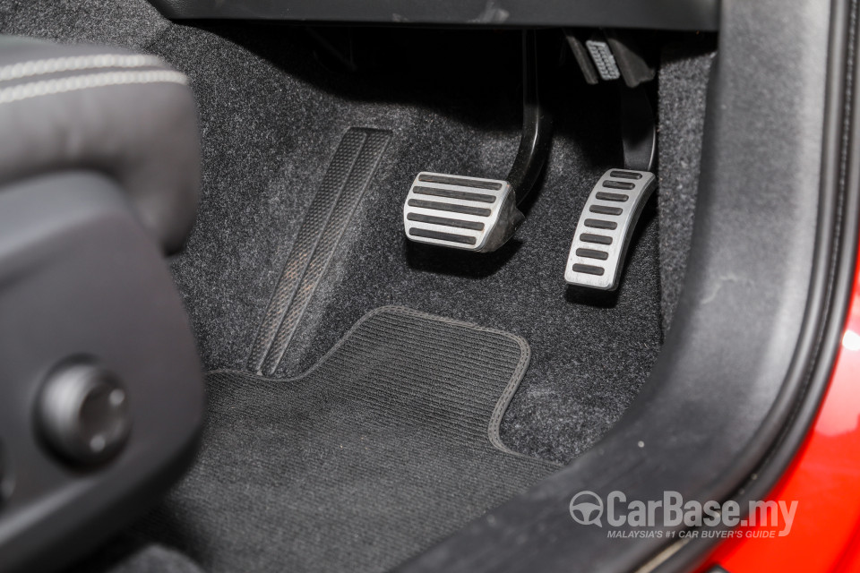 Volvo XC40 Mk1 (2018) Interior