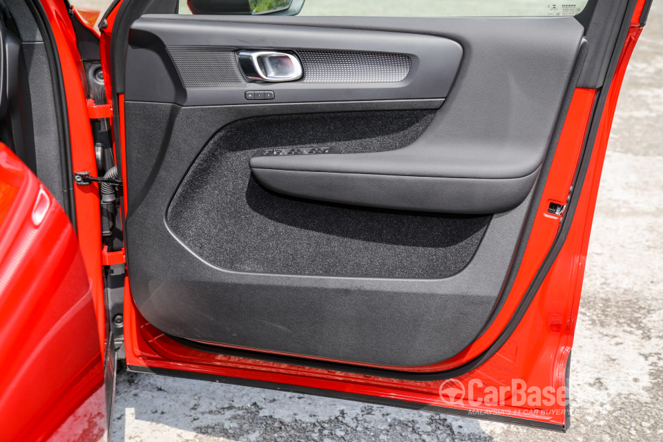 Volvo XC40 Mk1 (2018) Interior