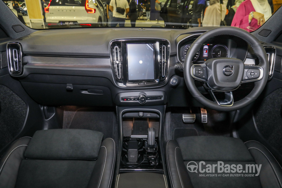 Volvo XC40 Mk1 (2018) Interior