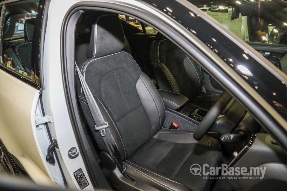 Volvo XC40 Mk1 (2018) Interior
