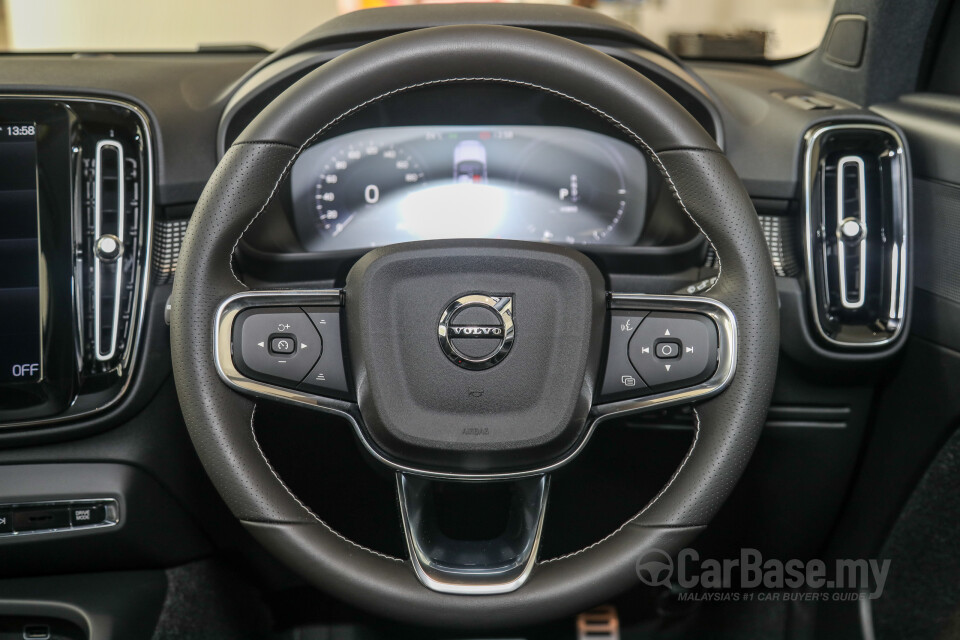 Volvo XC40 Mk1 (2018) Interior