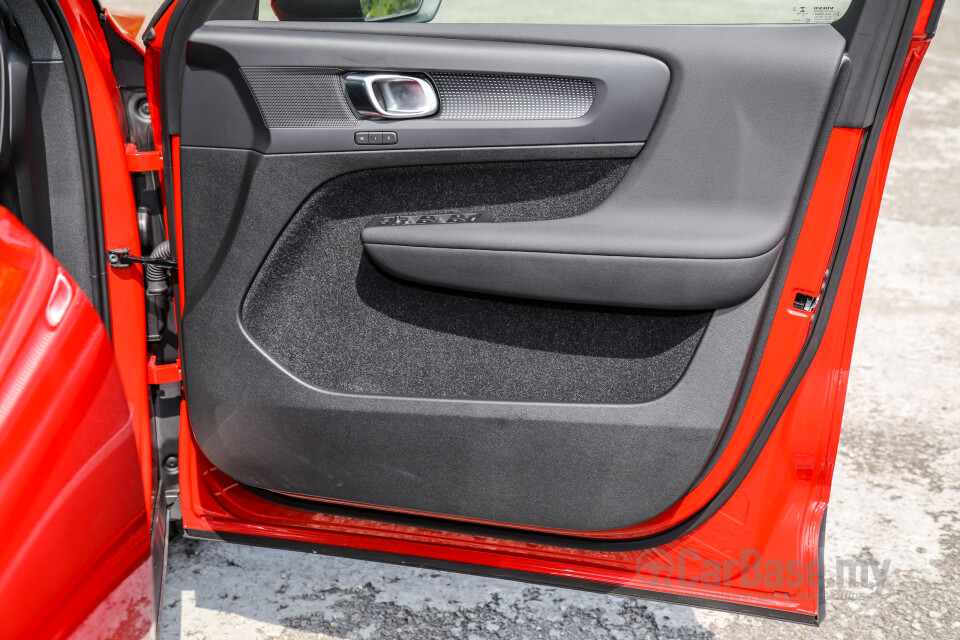 Volvo XC40 Mk1 (2018) Interior