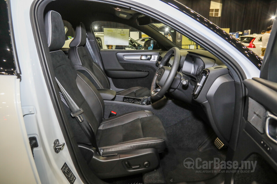 Volvo XC40 Mk1 (2018) Interior