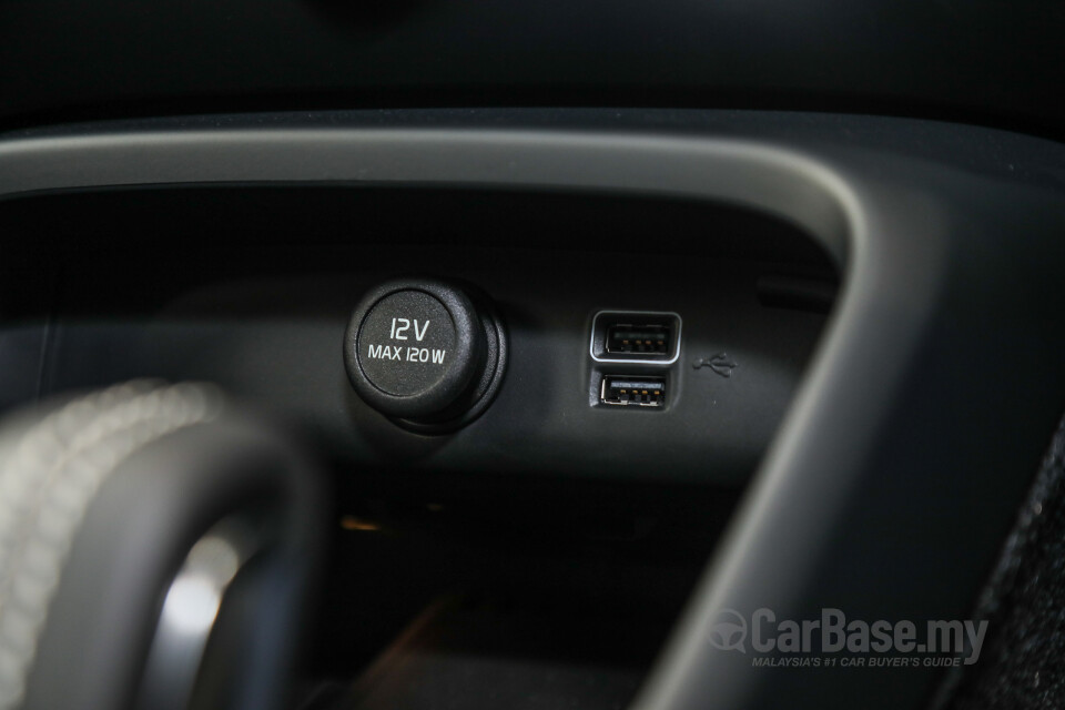 Volvo XC40 Mk1 (2018) Interior