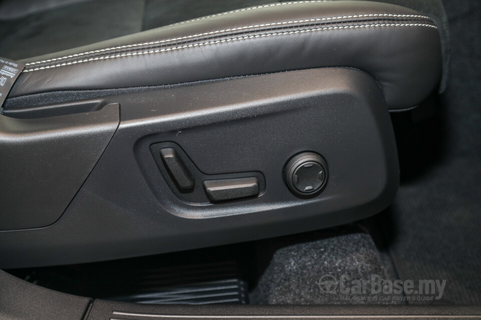 Volvo XC40 Mk1 (2018) Interior
