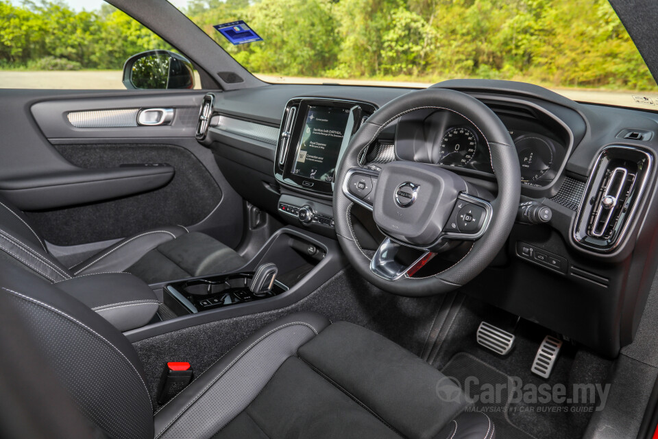 Volvo XC40 Mk1 (2018) Interior