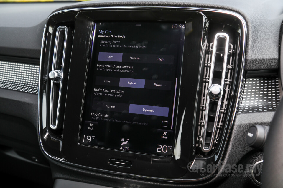 Volvo XC40 Mk1 (2018) Interior