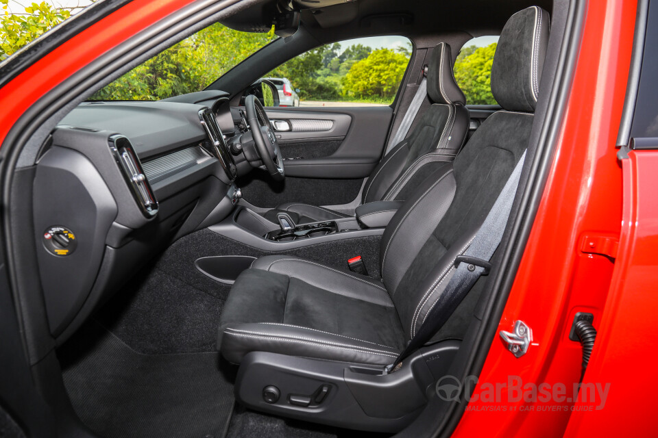 Volvo XC40 Mk1 (2018) Interior