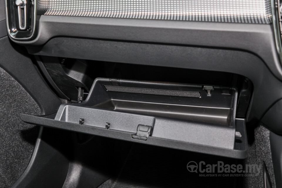 Volvo XC40 Mk1 (2018) Interior