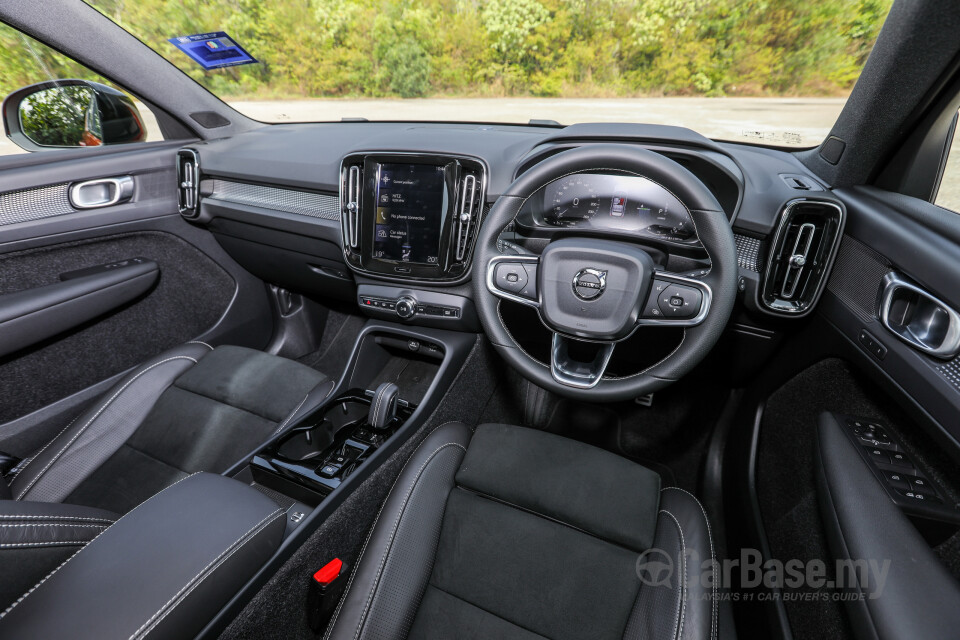 Volvo XC40 Mk1 (2018) Interior