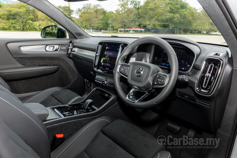 Volvo XC40 Mk1 (2018) Interior