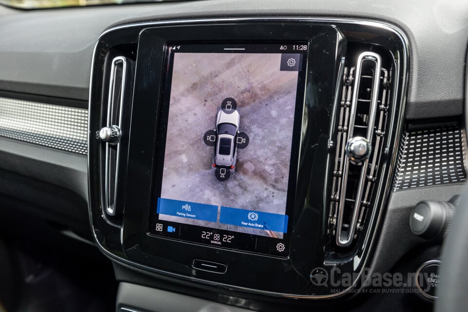 Volvo XC40 Mk1 (2018) Interior