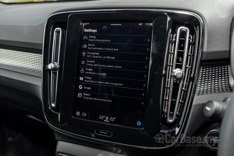 Volvo XC40 Mk1 (2018) Interior