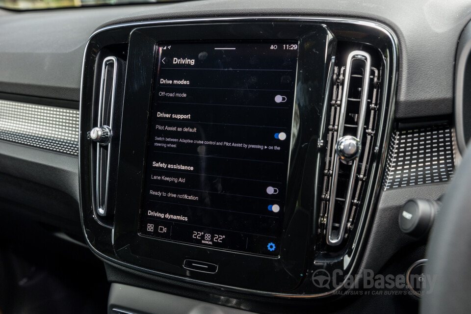 Volvo XC40 Mk1 (2018) Interior