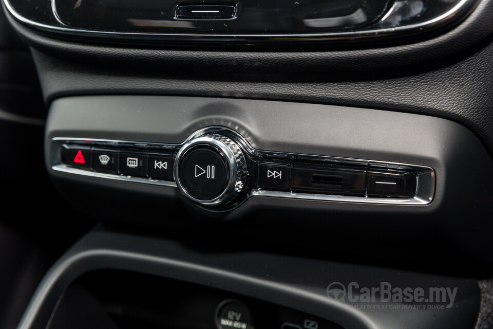 Volvo XC40 Mk1 (2018) Interior