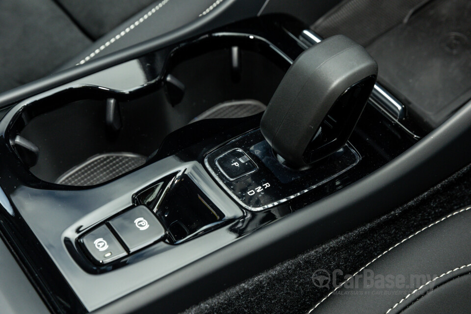 Volvo XC40 Mk1 (2018) Interior