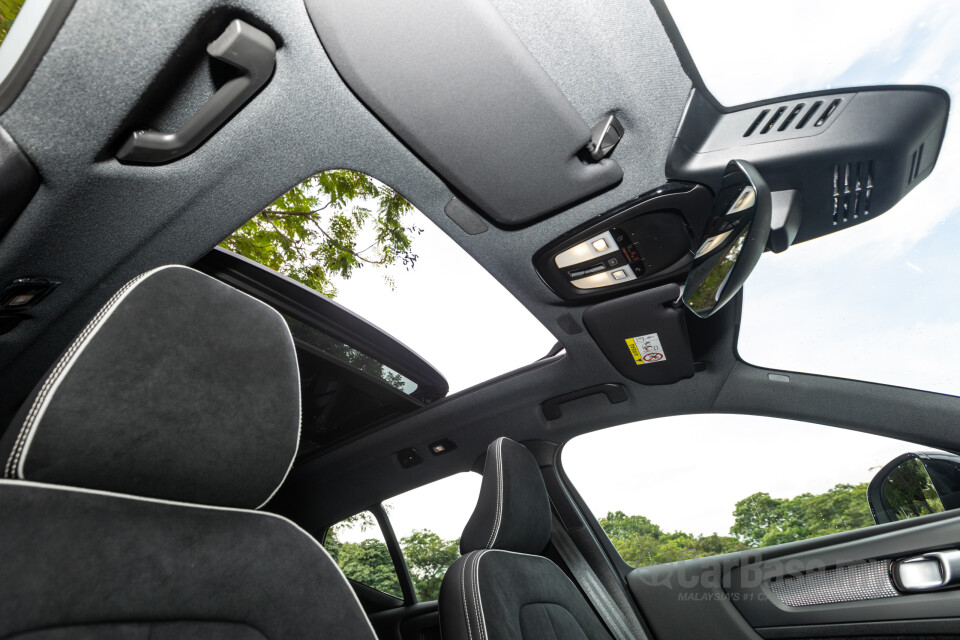 Volvo XC40 Mk1 (2018) Interior