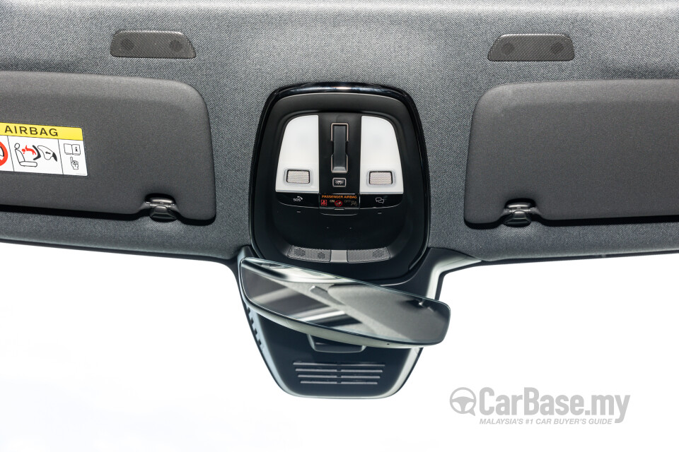 Volvo XC40 Mk1 (2018) Interior