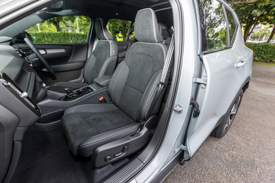 Volvo XC40 Mk1 (2018) Interior