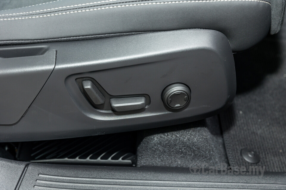 Volvo XC40 Mk1 (2018) Interior