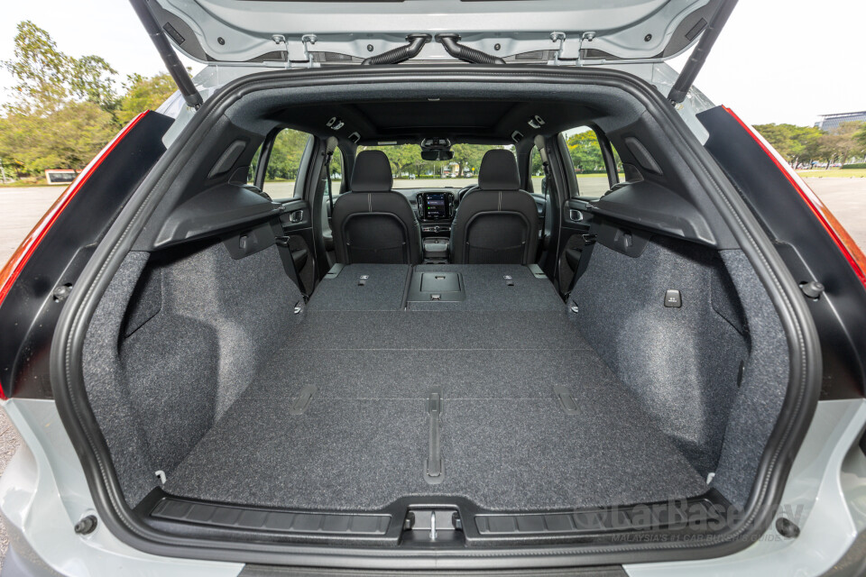 Volvo XC40 Mk1 (2018) Interior