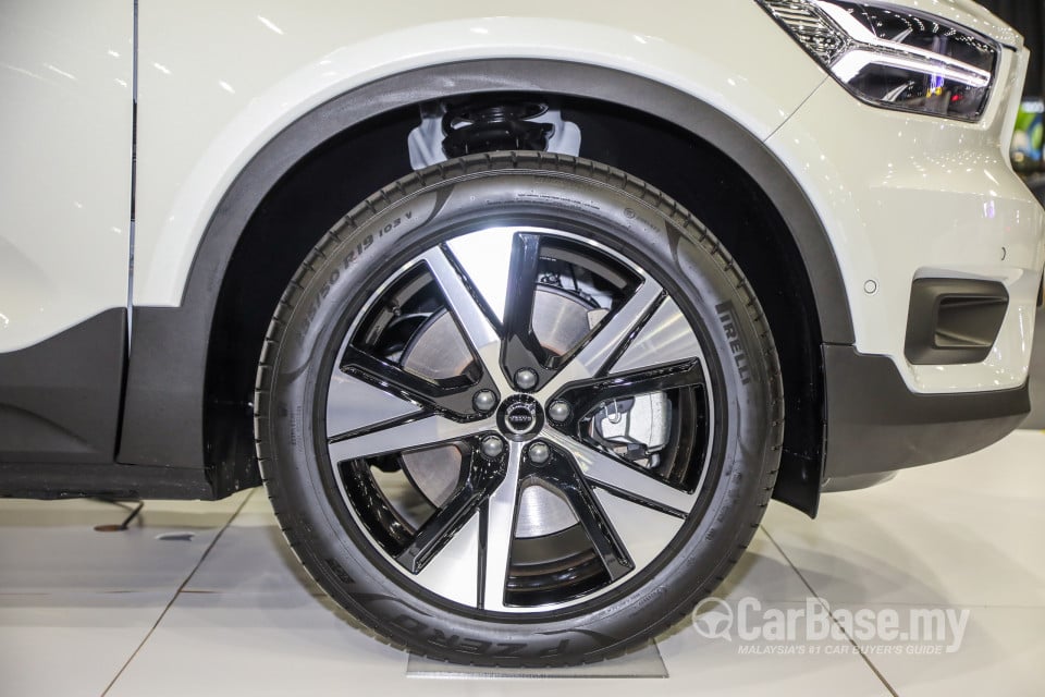 Volvo XC40 Recharge Electric Mk1 (2022) Exterior