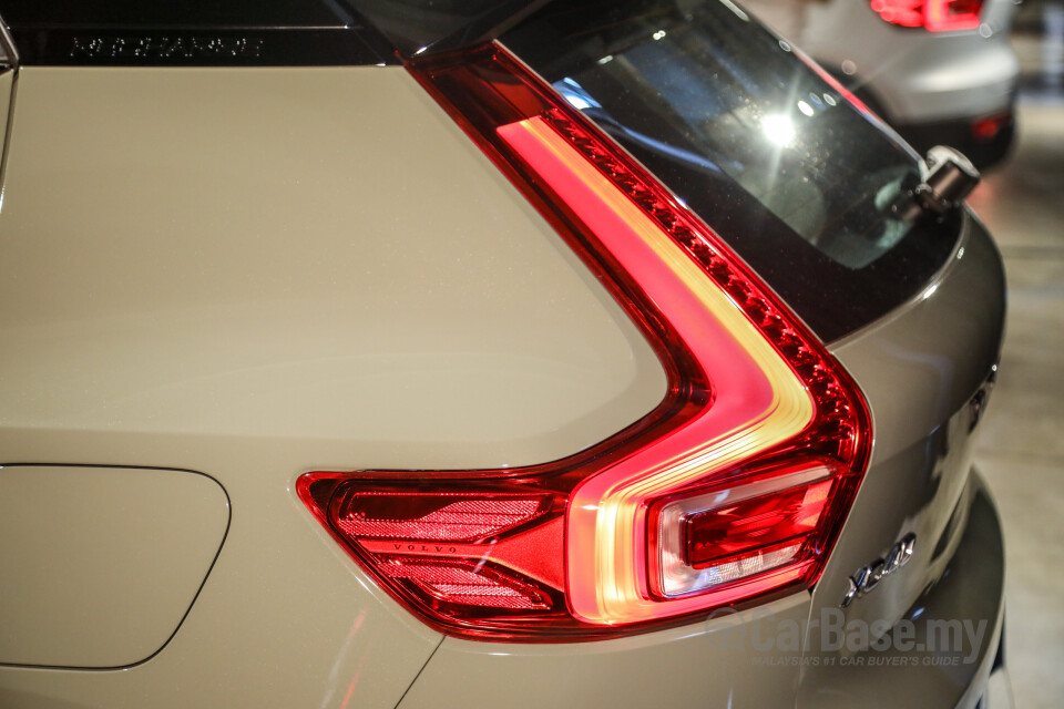 Volvo XC40 Recharge Electric Mk1 (2022) Exterior