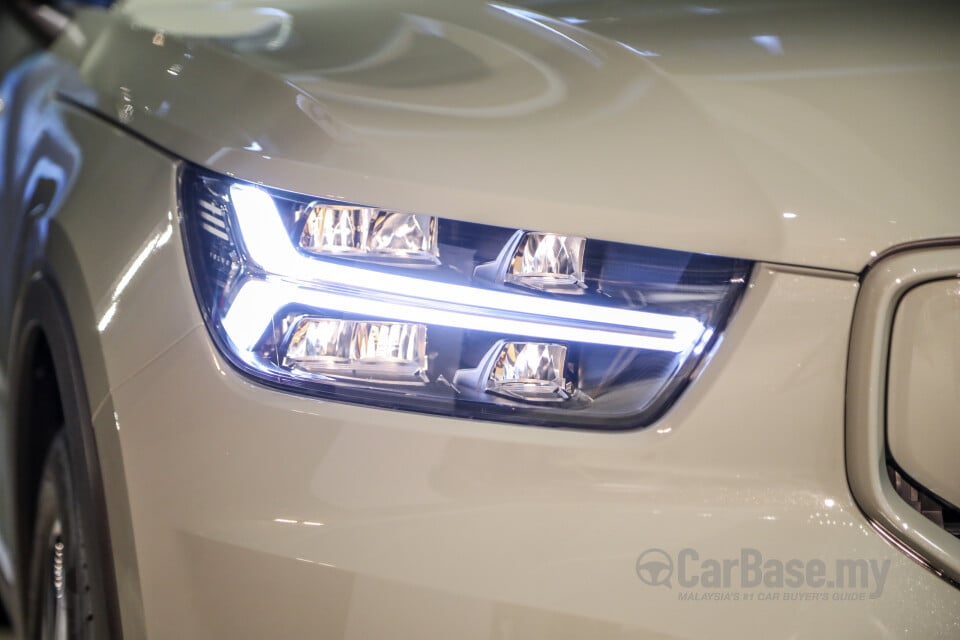 Volvo XC40 Recharge Electric Mk1 (2022) Exterior