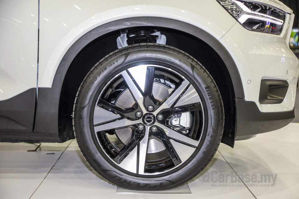 Volvo XC40 Recharge Electric Mk1 (2022) Exterior