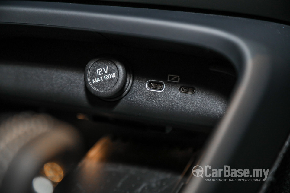 Volvo XC40 Recharge Electric Mk1 (2022) Interior
