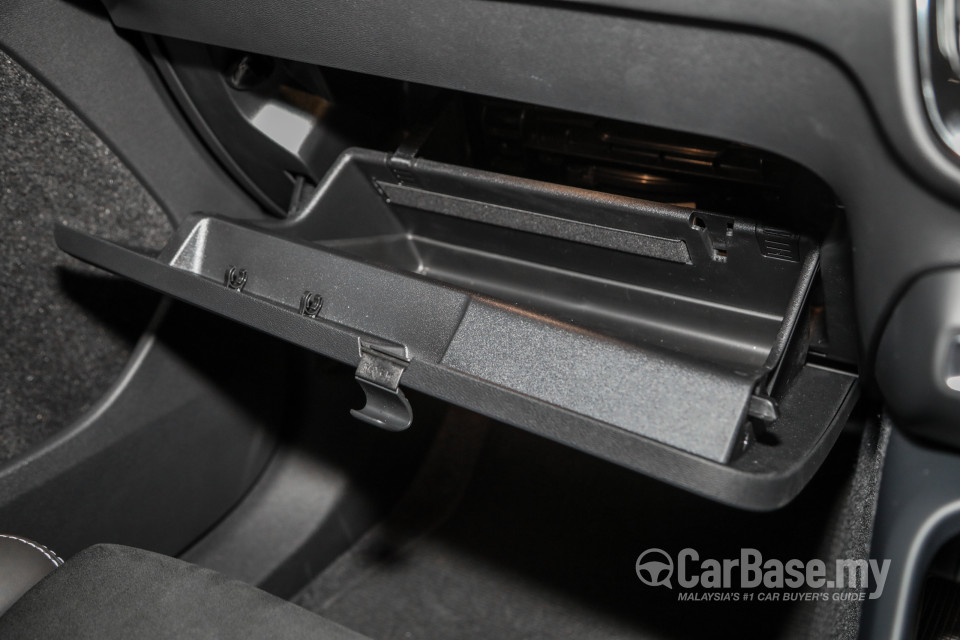 Volvo XC40 Recharge Electric Mk1 (2022) Interior