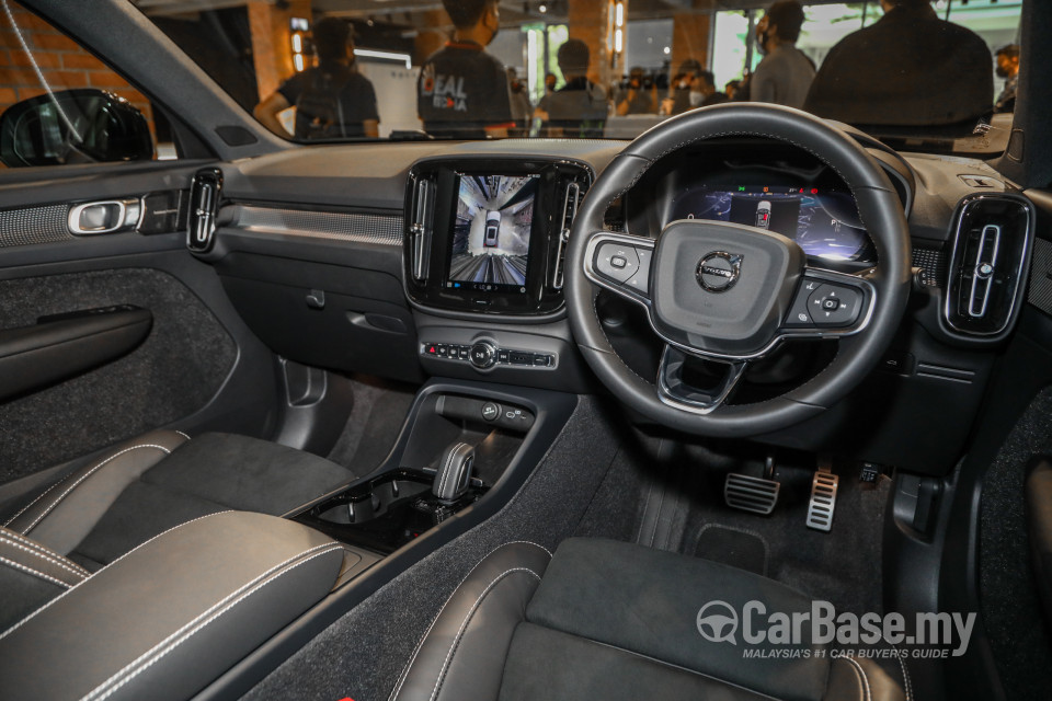 Volvo XC40 Recharge Electric Mk1 (2022) Interior