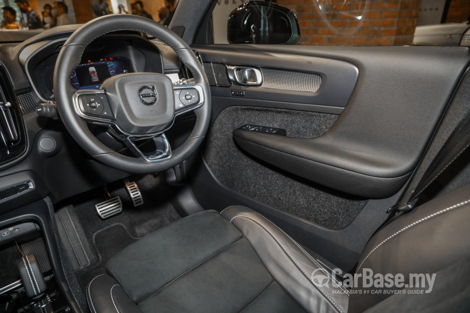 Volvo XC40 Recharge Electric Mk1 (2022) Interior