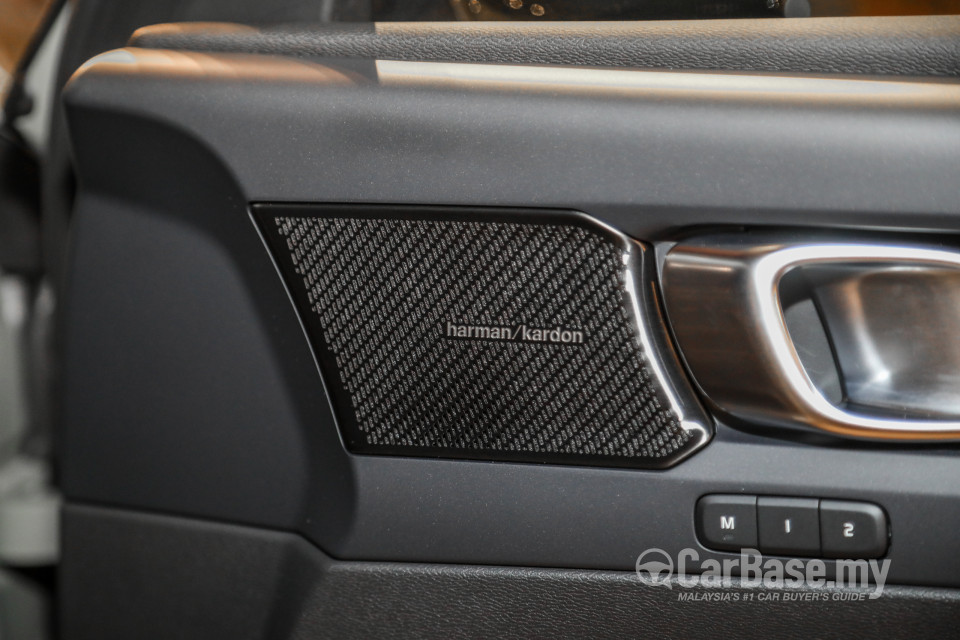 Volvo XC40 Recharge Electric Mk1 (2022) Interior