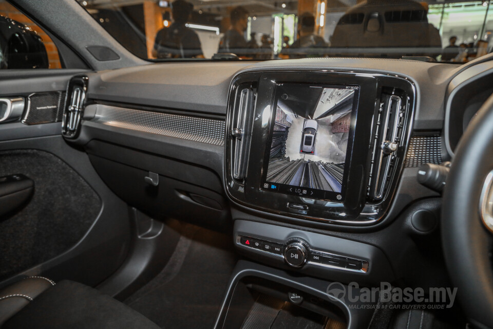 Volvo XC40 Recharge Electric Mk1 (2022) Interior