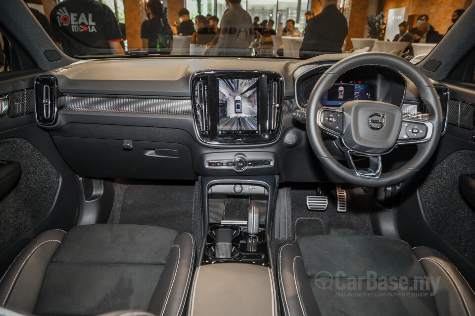 Volvo XC40 Recharge Electric Mk1 (2022) Interior
