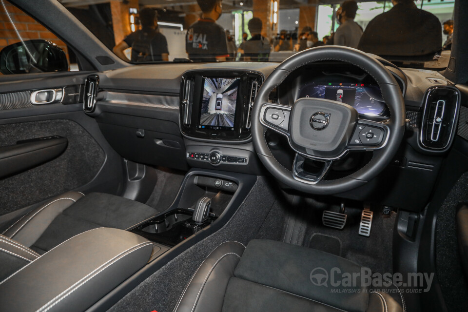 Volvo XC40 Recharge Electric Mk1 (2022) Interior