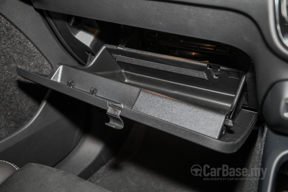 Volvo XC40 Recharge Electric Mk1 (2022) Interior